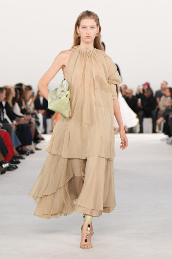 Fotoservizio/SS 2024/WOMEN/SFILATA/FERRAGAMO/DP2/6