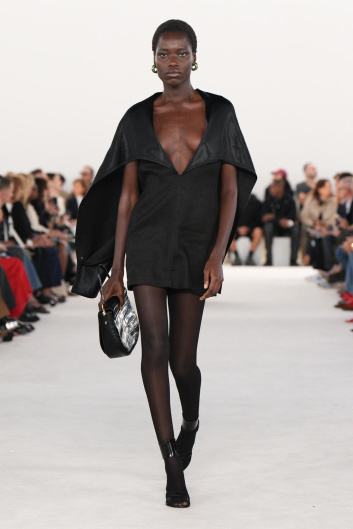 Fotoservizio/SS 2024/WOMEN/SFILATA/FERRAGAMO/DP2/0