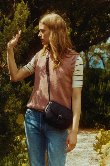 Fotoservizio/SS 2024/WOMEN/PRESENTAZIONE/IL BISONTE/DP2/2