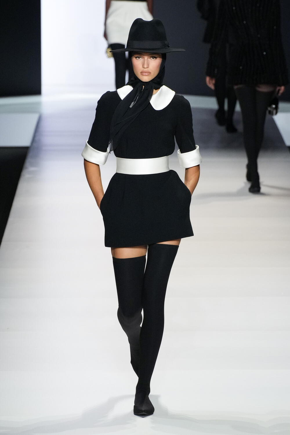 Fotoservizio/SS 2024/WOMEN/SFILATA/DOLCE & GABBANA/DP2/16