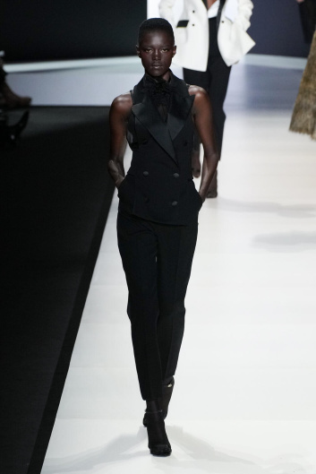 Fotoservizio/SS 2024/WOMEN/SFILATA/DOLCE & GABBANA/DP2/5