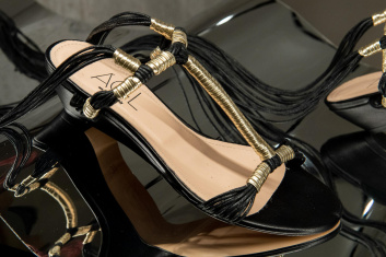 Fotoservizio/SS 2024/WOMEN/PRESENTAZIONE/AGL/DP2/21