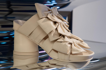 Fotoservizio/SS 2024/WOMEN/PRESENTAZIONE/AGL/DP2/29
