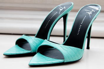 Fotoservizio/SS 2024/WOMEN/PRESENTAZIONE/GIUSEPPE ZANOTTI/DP2/11