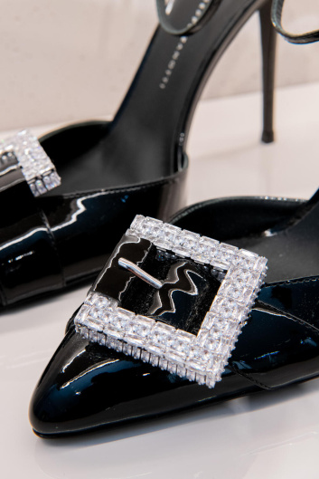 Fotoservizio/SS 2024/WOMEN/PRESENTAZIONE/GIUSEPPE ZANOTTI/DP2/71