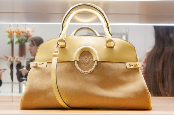 Fotoservizio/SS 2024/WOMEN/PRESENTAZIONE/POLLINI/DP2/42