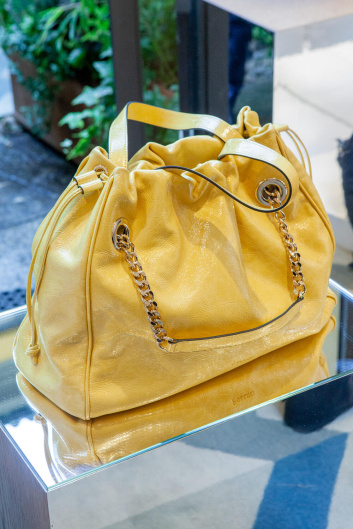 Fotoservizio/SS 2024/WOMEN/PRESENTAZIONE/POLLINI/DP2/52