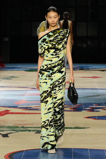 Fotoservizio/SS 2024/WOMEN/SFILATA/BOTTEGA VENETA/DP2/23