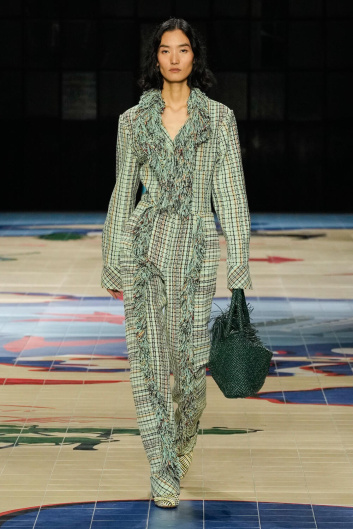 Fotoservizio/SS 2024/WOMEN/SFILATA/BOTTEGA VENETA/DP2/14