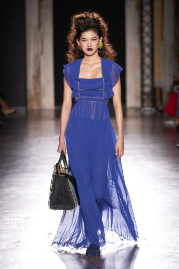 Fotoservizio/SS 2024/WOMEN/SFILATA/MAXIVIVE/DP2/8