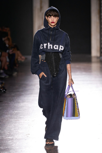 Fotoservizio/SS 2024/WOMEN/SFILATA/MAXIVIVE/DP2/16