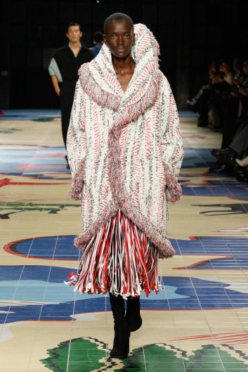 Fotoservizio/SS 2024/WOMEN/SFILATA/BOTTEGA VENETA/DP2/7