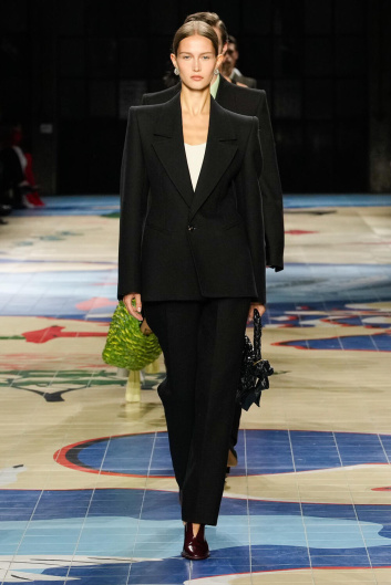 Fotoservizio/SS 2024/WOMEN/SFILATA/BOTTEGA VENETA/DP2/32