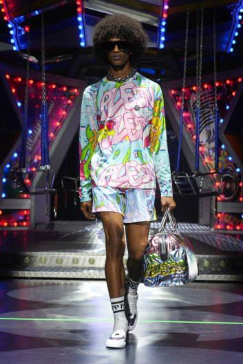 Fotoservizio/SS 2024/WOMEN/SFILATA/PHILIPP PLEIN/DP2/3
