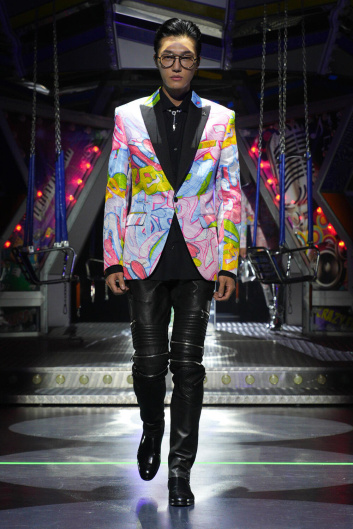 Fotoservizio/SS 2024/WOMEN/SFILATA/PHILIPP PLEIN/DP2/3