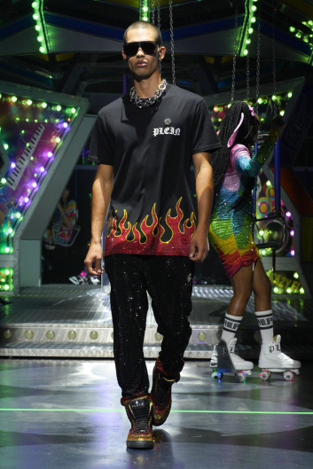 Fotoservizio/SS 2024/WOMEN/SFILATA/PHILIPP PLEIN/DP2/51