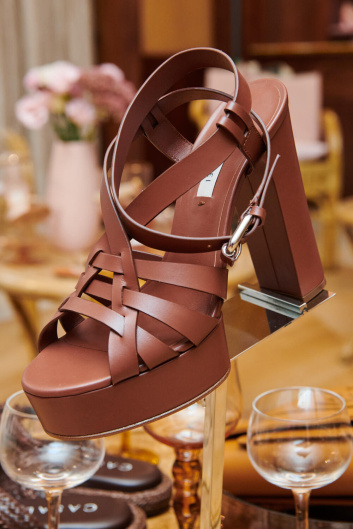 Fotoservizio/SS 2024/WOMEN/PRESENTAZIONE/CASADEI/DP2/38