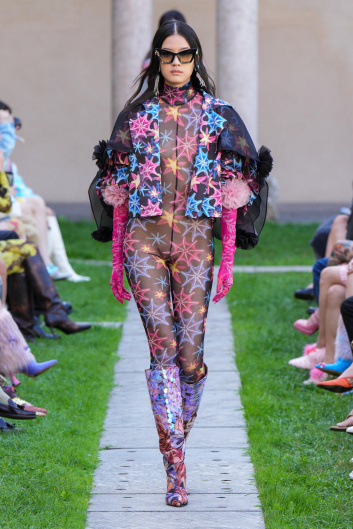 Fotoservizio/SS 2024/WOMEN/SFILATA/SHUTING QIU/DP2/10