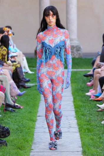 Fotoservizio/SS 2024/WOMEN/SFILATA/SHUTING QIU/DP2/11