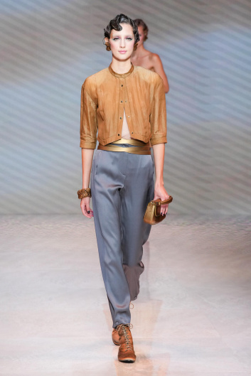 Fotoservizio/SS 2024/WOMEN/SFILATA/GIORGIO ARMANI/DP2/3