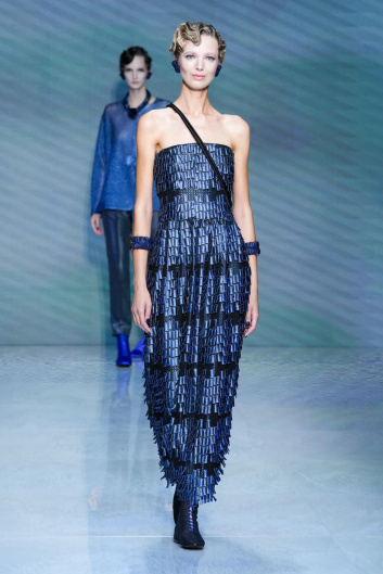 Fotoservizio/SS 2024/WOMEN/SFILATA/GIORGIO ARMANI/DP2/4