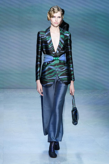 Fotoservizio/SS 2024/WOMEN/SFILATA/GIORGIO ARMANI/DP2/6