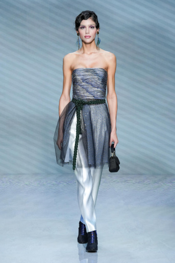 Fotoservizio/SS 2024/WOMEN/SFILATA/GIORGIO ARMANI/DP2/24
