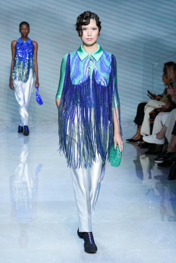 Fotoservizio/SS 2024/WOMEN/SFILATA/GIORGIO ARMANI/DP2/15