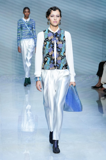 Fotoservizio/SS 2024/WOMEN/SFILATA/GIORGIO ARMANI/DP2/18