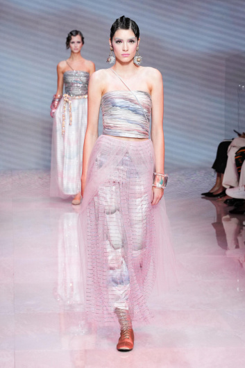 Fotoservizio/SS 2024/WOMEN/SFILATA/GIORGIO ARMANI/DP2/27