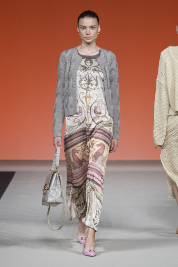 Fotoservizio/SS 2024/WOMEN/SFILATA/LAURA BIAGIOTTI/DP2/5