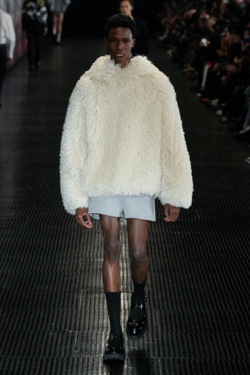 Fotoservizio/FW 24-25/MEN/SFILATA/MSGM/DP2/14