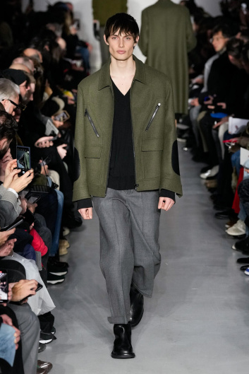 Fotoservizio/FW 24-25/MEN/SFILATA/NEIL BARRETT/DP2/2