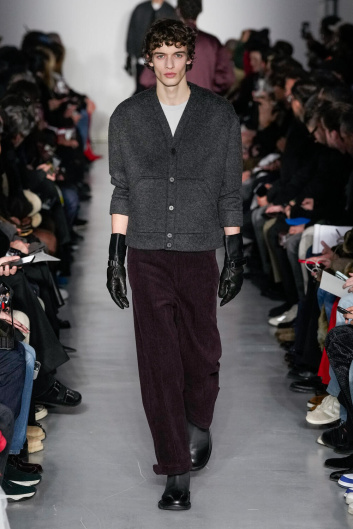 Fotoservizio/FW 24-25/MEN/SFILATA/NEIL BARRETT/DP2/2