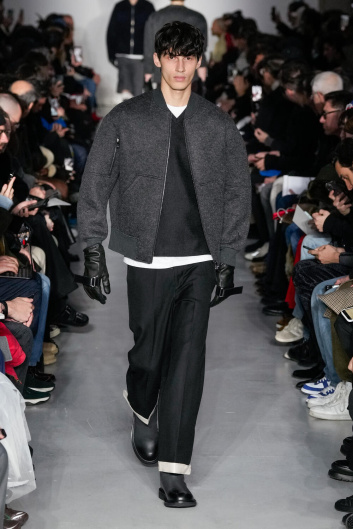 Fotoservizio/FW 24-25/MEN/SFILATA/NEIL BARRETT/DP2/3