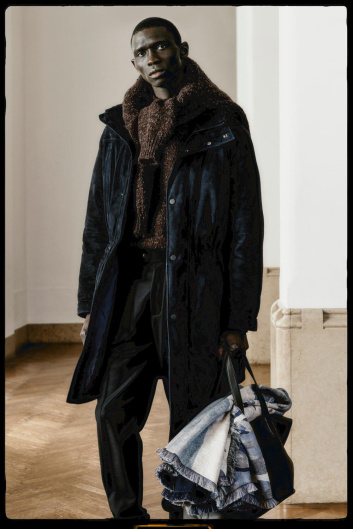 Fotoservizio/FW 24-25/MEN/PRESENTAZIONE/BRIONI/DP2/24