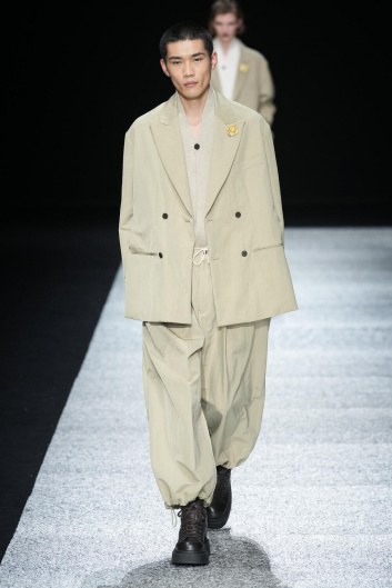 Fotoservizio/FW 24-25/MEN/SFILATA/EMPORIO ARMANI/DP2/17