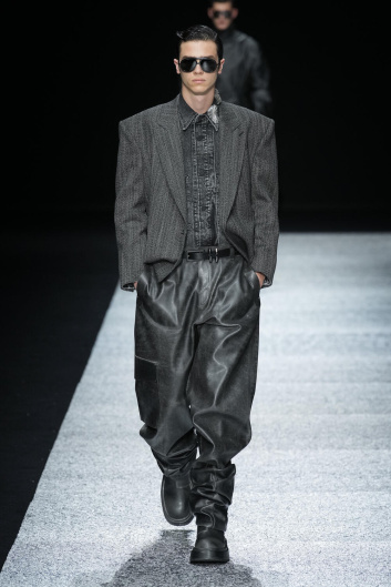 Fotoservizio/FW 24-25/MEN/SFILATA/EMPORIO ARMANI/DP2/24