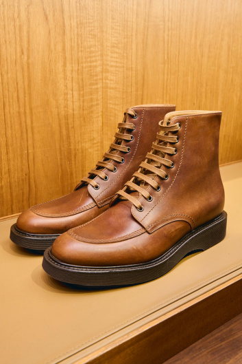 Fotoservizio/FW 24-25/MEN/PRESENTAZIONE/CHURCH'S/DP2/26