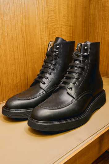 Fotoservizio/FW 24-25/MEN/PRESENTAZIONE/CHURCH'S/DP2/25
