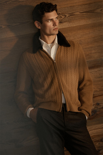 Fotoservizio/FW 24-25/MEN/PRESENTAZIONE/BRETT JOHNSON/DP2/1