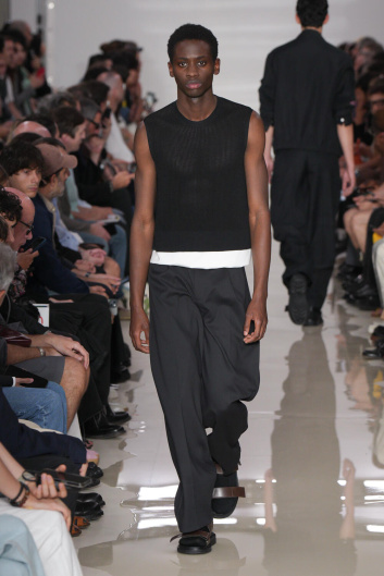 Fotoservizio/SS 2025/MEN/SFILATA/NEIL BARRETT/DP2/2