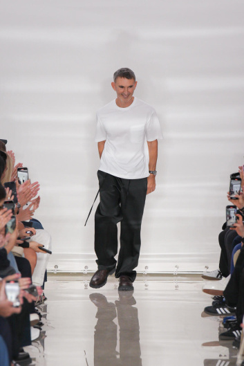 Fotoservizio/SS 2025/MEN/SFILATA/NEIL BARRETT/DP2/4
