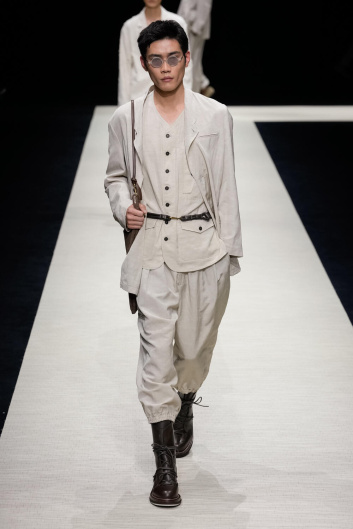 Fotoservizio/SS 2025/MEN/SFILATA/EMPORIO ARMANI/DP2/11