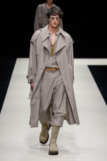 Fotoservizio/SS 2025/MEN/SFILATA/EMPORIO ARMANI/DP2/5
