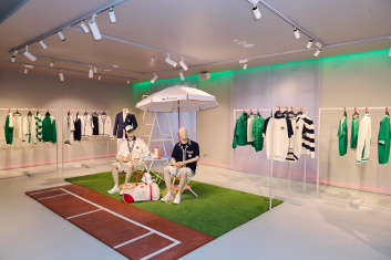 Fotoservizio/SS 2025/MEN/PRESENTAZIONE/KITON/DP2/17