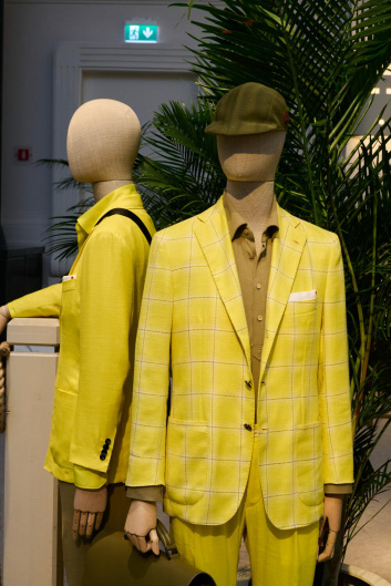 Fotoservizio/SS 2025/MEN/PRESENTAZIONE/KITON/DP2/30
