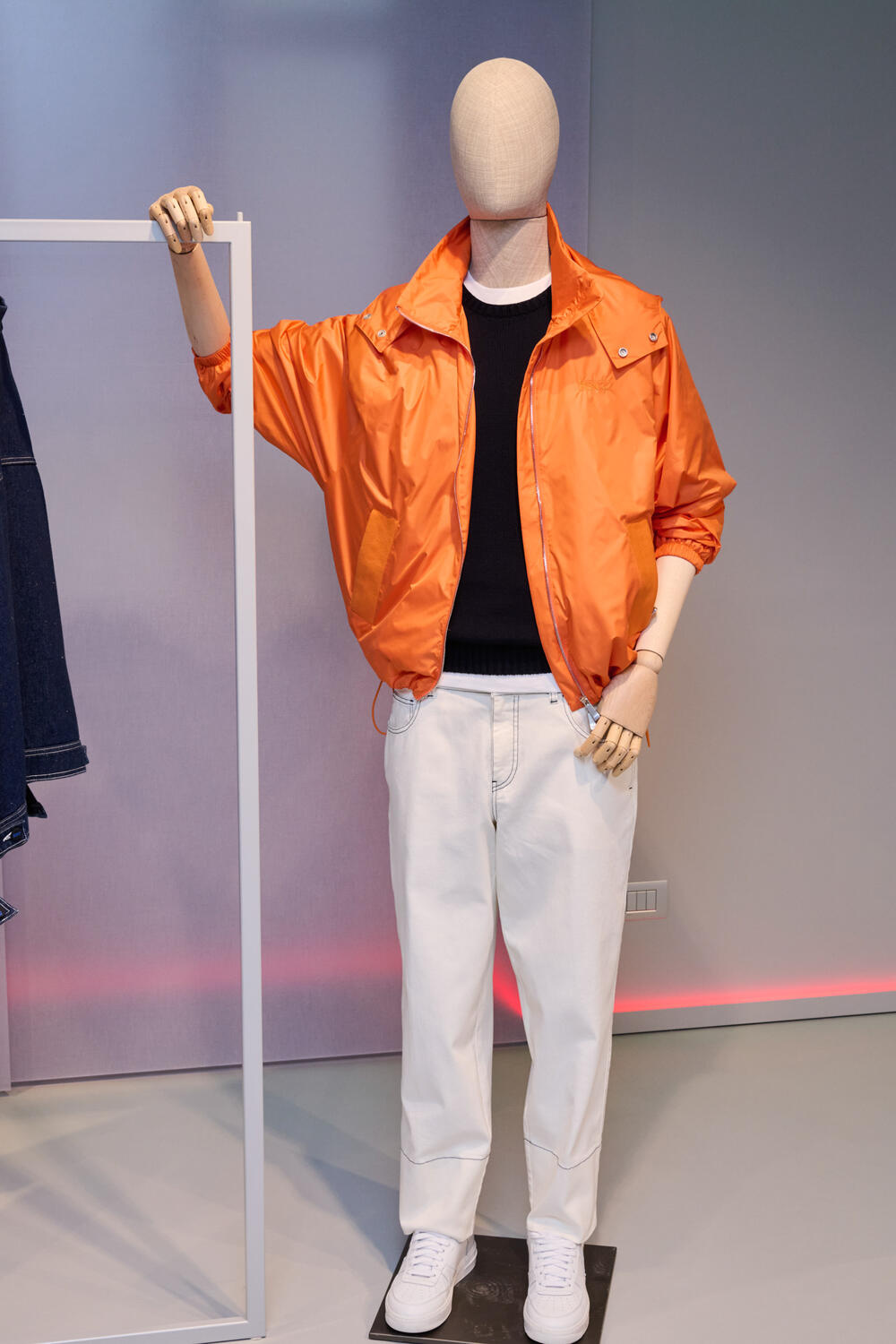Fotoservizio/SS 2025/MEN/PRESENTAZIONE/KITON/DP2/35