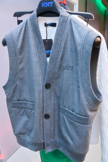 Fotoservizio/SS 2025/MEN/PRESENTAZIONE/KITON/DP2/68