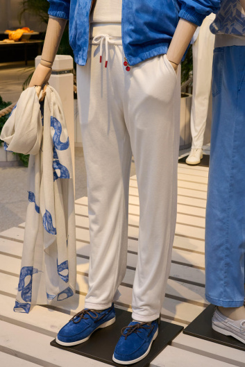 Fotoservizio/SS 2025/MEN/PRESENTAZIONE/KITON/DP2/62